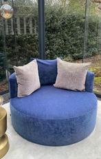 Ronde lounge fauteuil in nieuwstaat. chique Goossens wonen, Ophalen, Zo goed als nieuw