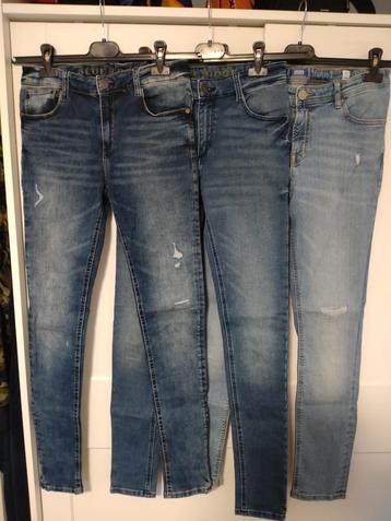 Jongens jeans maat 170 beschikbaar voor biedingen