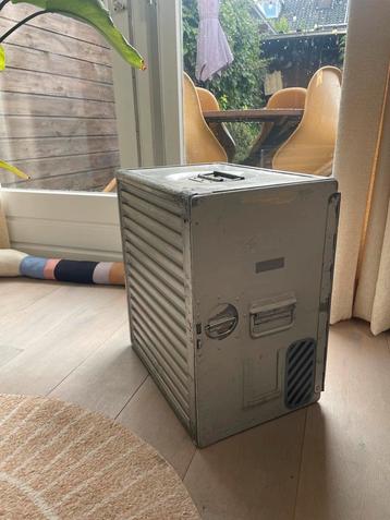 KLM Container / Galley box- Origineel en Uniek Item beschikbaar voor biedingen