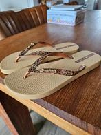 NIEUWE Ipanema slippers 38 39, Kleding | Dames, Schoenen, Ophalen of Verzenden, Nieuw