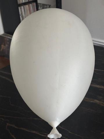 Balon design lamp beschikbaar voor biedingen