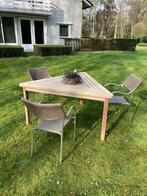 Driehoekige tafel van teak hout, Ophalen, Gebruikt, Rond, Teakhout