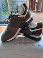 Dames schoenen, Ophalen of Verzenden, Zo goed als nieuw, Sneakers of Gympen