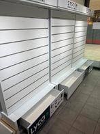 Vitrine kast metaal met verlichting, Huis en Inrichting, Kasten | Vitrinekasten, Ophalen of Verzenden, Zo goed als nieuw, 25 tot 50 cm