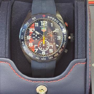 TAG Heuer Formula 1 X Oracle Red Bull Racing Limited Edition beschikbaar voor biedingen