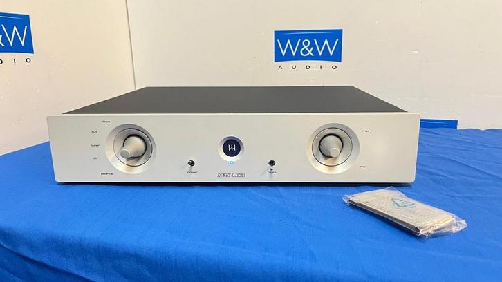 Monrio Asty Line - Italiaanse Topklasse Versterker, Audio, Tv en Foto, Versterkers en Receivers, Gebruikt, Stereo, 120 watt of meer