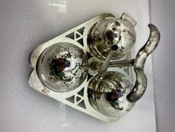 Vintage peper, zout en mosterd stel EPNS beschikbaar voor biedingen