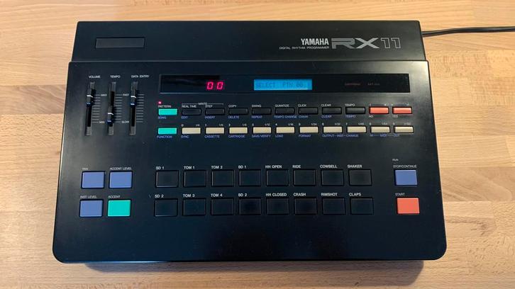 Yamaha RX11 drumcomputer 1984, Muziek en Instrumenten, Drumcomputers, Gebruikt, Yamaha, Ophalen of Verzenden