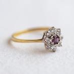 Vintage 9ct goud cluster ring met robijn & CZ - 17,75, Ophalen of Verzenden, Zo goed als nieuw, 17 tot 18, Met edelsteen