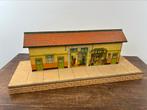 Hornby Meccano antiek blikken station, Verzenden