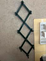 Uitschuifbare bekerhouder Wandkapstok - Groen Hout - retro, Ophalen of Verzenden, Huis en Inrichting