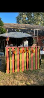 Kleurrijke bar van pallethout, Huis en Inrichting, Barren, Ophalen, Zo goed als nieuw