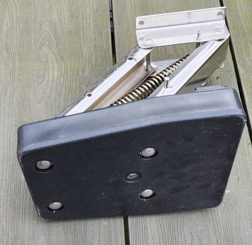 Inklapbare motorsteun voor Boot/Buitenboordmotor, Watersport en Boten, Ophalen of Verzenden, Gebruikt, Motor en Techniek, Zeilboot of Motorboot