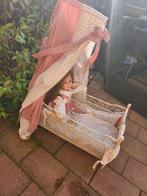 Antiek poppenbedje, Ophalen