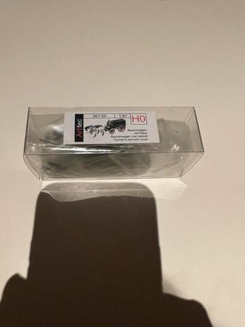 Artitec HO boerenwagen met paarden figuur nieuw in doosje beschikbaar voor biedingen