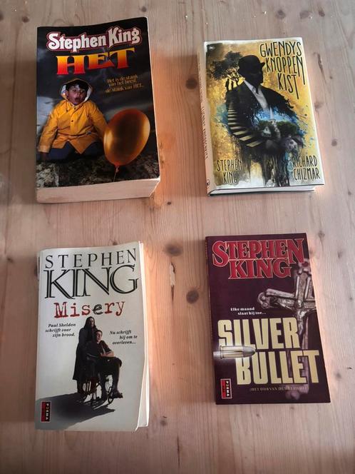 Stephen king nederlands engels duits, Boeken, Thrillers, Zo goed als nieuw, Nederland, Ophalen of Verzenden