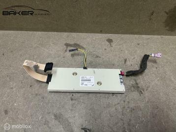 Antenne versterker BMW 7-serie E65 E66 ('01-'08) 694174701 beschikbaar voor biedingen
