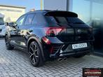 Volkswagen T-Roc 2.0 TSI R-Line 4motion IQ.Pano 300pk, Zwart, 4 cilinders, Zwart, 300 pk