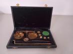 weegschaal antiek opium, Gebruikt, Geen, Ophalen of Verzenden, Geen