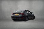 Lexus IS 300h Hybrid Business Line | Apple CarPlay | Half Le, Auto's, Lexus, Achterwielaandrijving, Gebruikt, Leder en Stof, Hybride Elektrisch/Benzine