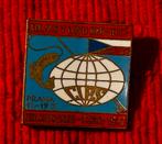 Vintage CIPS Speldjes of Pin, Verzamelen, Speldjes, Pins en Buttons, Ophalen of Verzenden, Gebruikt, Sport, Speldje of Pin