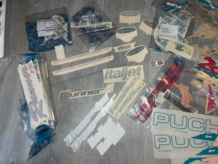 Stickers gilera zip typhoon skr 125cc 180cc, Motoren, Tuning en Styling, Ophalen