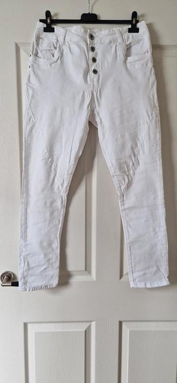 Witte spijkerbroek, broek
 beschikbaar voor biedingen