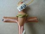 Aardewerk kruisbeeld modern kruisje hanger 9cm vintage 1970, Ophalen of Verzenden, Zo goed als nieuw, Overige typen, Christendom | Katholiek
