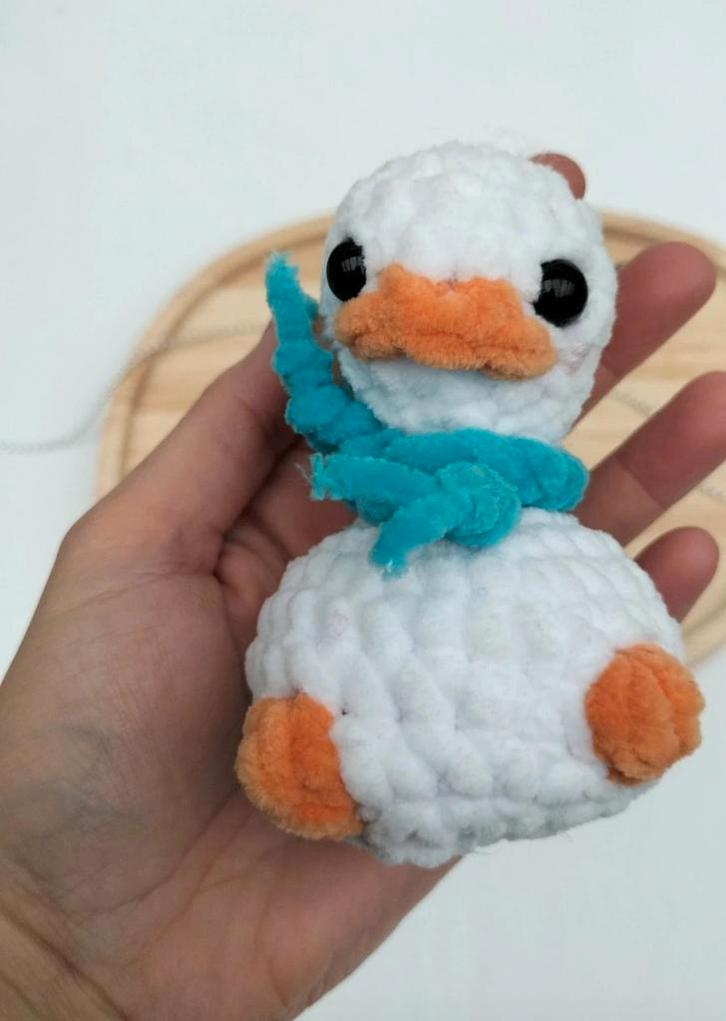 Handgemaakt Knuffel Eendje, Kinderen en Baby's, Speelgoed | Knuffels en Pluche, Nieuw, Eend, Ophalen of Verzenden