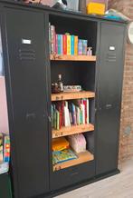 Zwarte boekenkast en tv meubel, Ophalen, Gebruikt, Industrieel