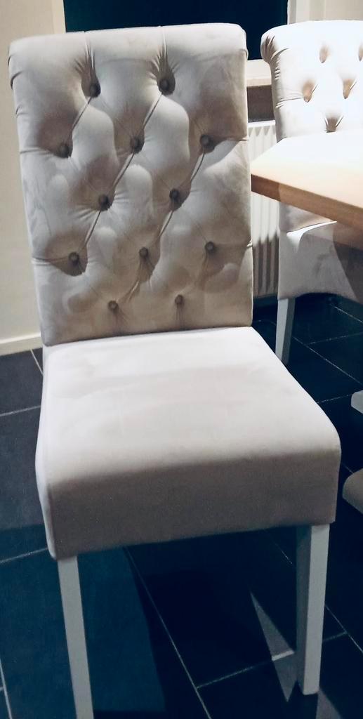 OP ZOEK naar velvet creme stoelen, bank, boxspring, Huis en Inrichting, Complete inboedels, Ophalen of Verzenden