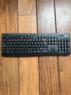 Logitech K270 Draadloos Toetsenbord, Computers en Software, Toetsenborden, Gebruikt, Multimediatoetsen, Ophalen of Verzenden, Draadloos
