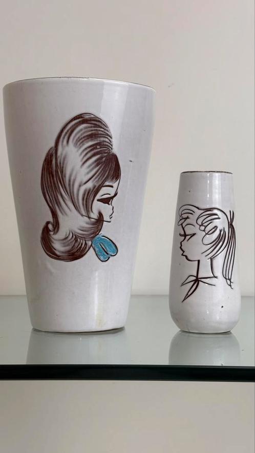 Set vintage meisje vaasjes Boonstra / Aalten Couzijn en Pool, Antiek en Kunst, Antiek | Vazen, Ophalen