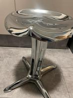 Set van 2 Dulton krukjes by yasu sasamoto Lotus chrome, Huis en Inrichting, Krukjes, Ophalen of Verzenden, Gebruikt