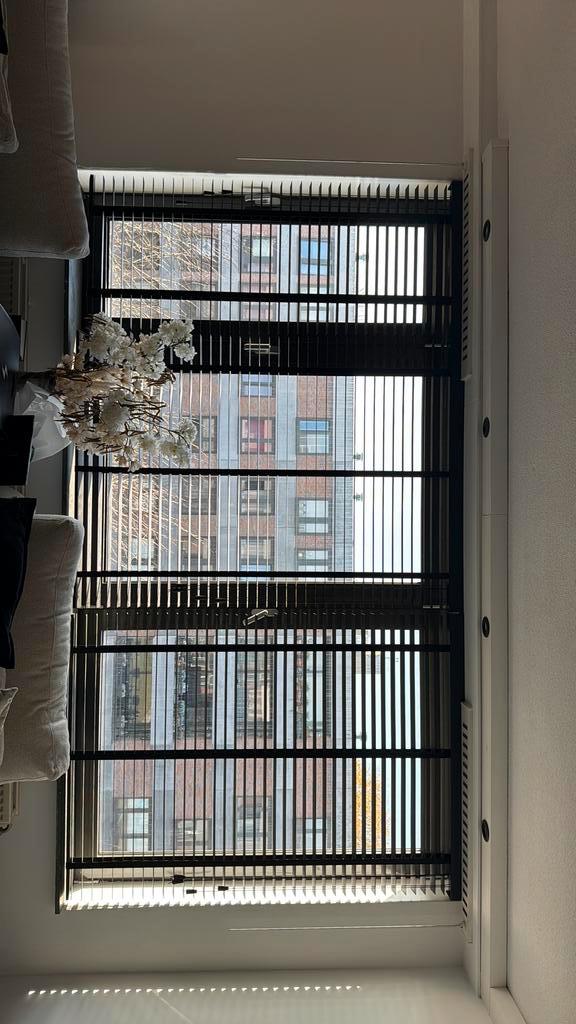 Bamboe jalozieen, Huis en Inrichting, Stoffering | Gordijnen en Lamellen, Zo goed als nieuw, 150 tot 200 cm, 200 cm of meer, Zwart