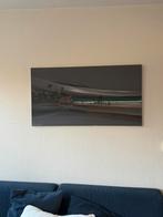 Painting on Canvas, Ophalen