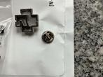 Pin van Rammstein Nieuw Zie foto, Pin van Rammstein Nieuw Zie foto, Nieuw, Ophalen of Verzenden, Kleding