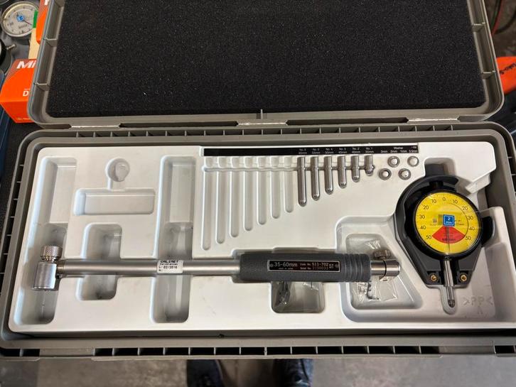 Heel veel meetgereedschap mitutoyo mahr tesa nsk kafer roch, Doe-het-zelf en Verbouw, Meetapparatuur, Zo goed als nieuw, Overige meters