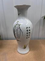 Chinese vaas wit met vlinder en gedicht, Antiek en Kunst, Ophalen of Verzenden