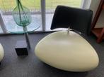 Leolux Pallone fauteuil leder, Huis en Inrichting, Fauteuils, Ophalen, Zo goed als nieuw, Metaal, Modern stijlvol design