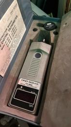 Ono sokki handy digital tachometer, Ophalen