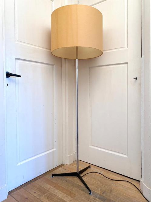 Staff Leuchten vintage 60s staande schemerlamp/vloerlamp, Huis en Inrichting, Lampen | Vloerlampen, Gebruikt, 150 tot 200 cm, Metaal