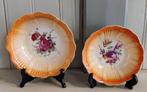 2 antieke handbeschilderde sier borden - schalen, Antiek en Kunst, Ophalen of Verzenden