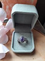 Sierlijke Amethist zilveren ring te koop, Verzenden, Paars, Nieuw, 17 tot 18