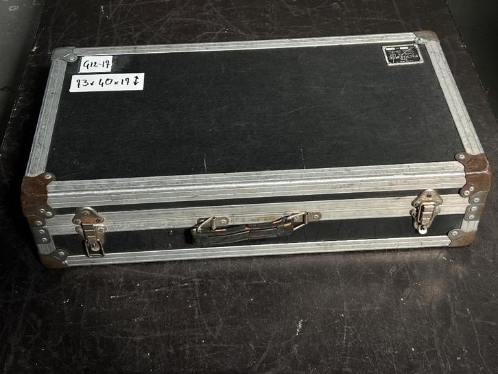 flightcase nr G12-17, Muziek en Instrumenten, Behuizingen en Koffers, Overige instrumenten, Flightcase, Ophalen of Verzenden
