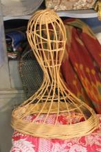 Antieke oude vintage franse buste rotan riet hoedenstandaard, Ophalen of Verzenden, Dames