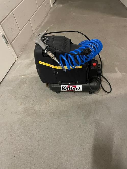 Kelfort ECU 201 Compressor – Compact & stil met blaaspistool, Doe-het-zelf en Verbouw, Compressors, Zo goed als nieuw, 6 tot 10 bar