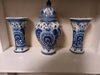 Delfts Blauw Kaststel(gesigneerd)-3 delig, Antiek en Kunst, Antiek | Vazen, Ophalen