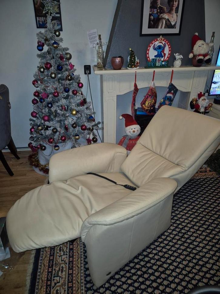 Himolla echt Leren relaxfauteuil met bediening., Huis en Inrichting, Fauteuils, Zo goed als nieuw, Leer, 50 tot 75 cm, 75 tot 100 cm
