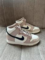nike dunk high fossil stone schoenen sneakers nude maat 38, Ophalen of Verzenden, Zo goed als nieuw, Schoenen